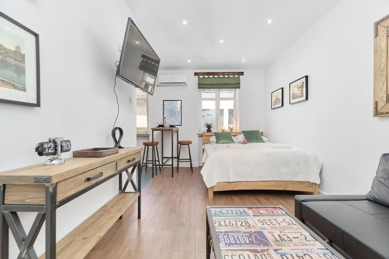 Apartment City Center Studio Wroclaw By Noclegi Renters